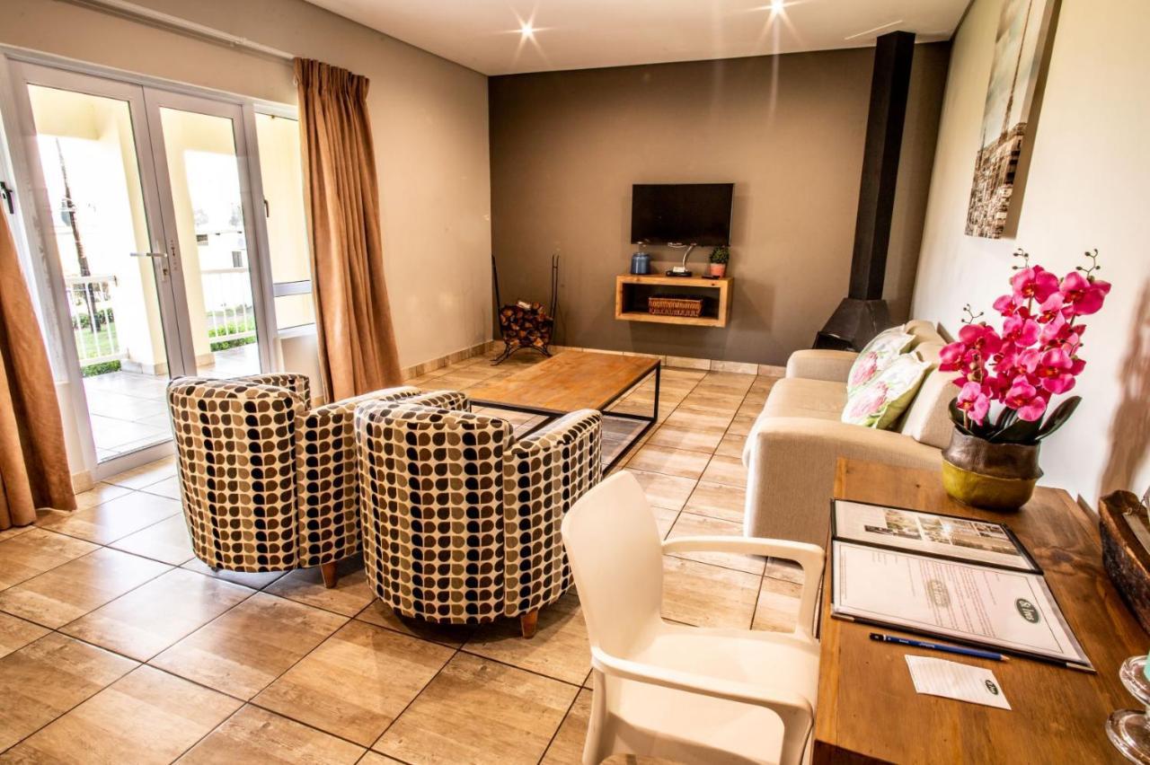 Lidgetton St Ives Midlands 빌라 외부 사진
