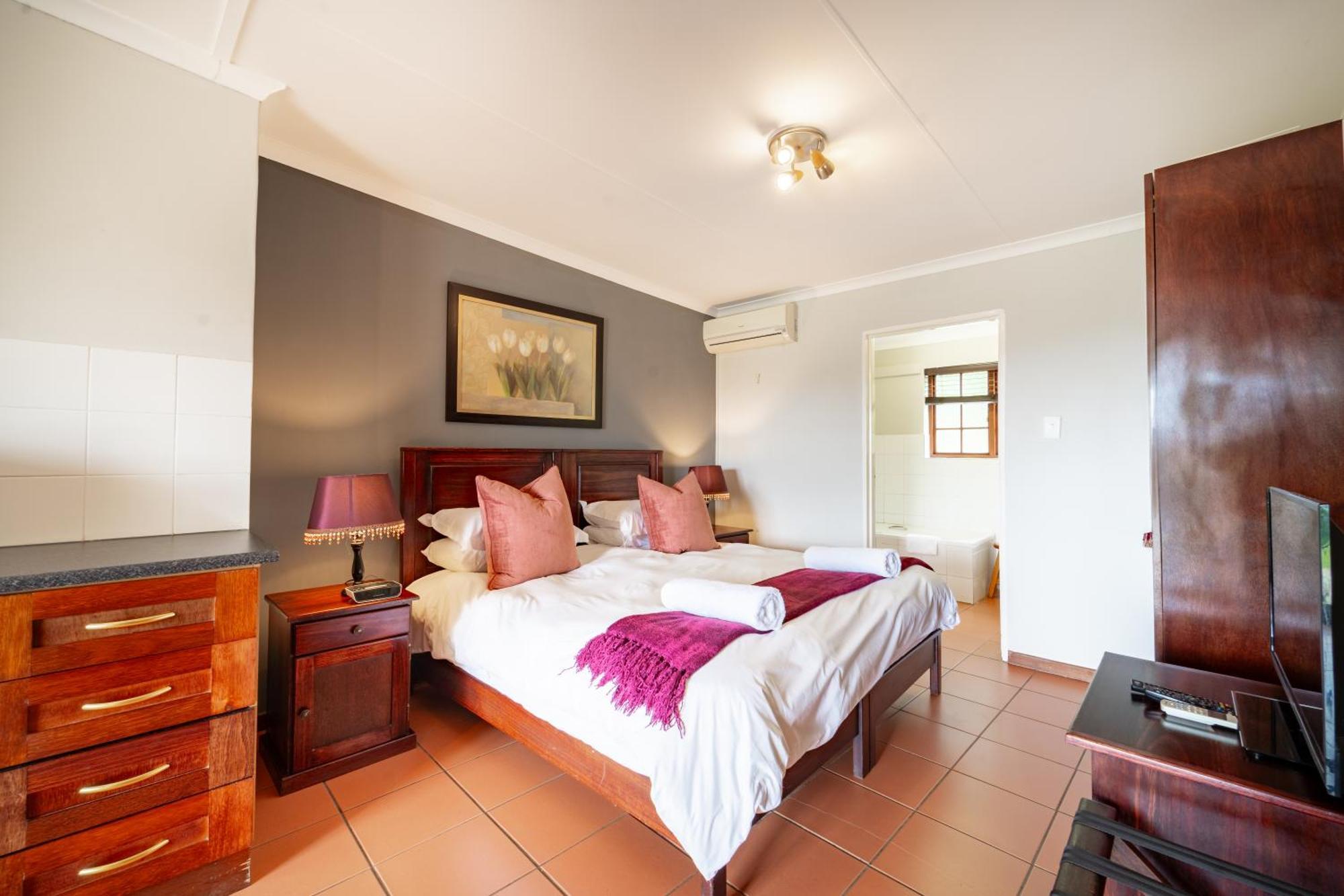 Lidgetton St Ives Midlands 빌라 외부 사진